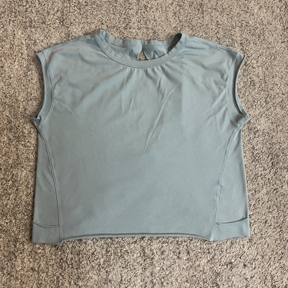 Loovoo Womens Crop Top Workout Shirt MEDIUM Gym Athletic Exercise Shirt